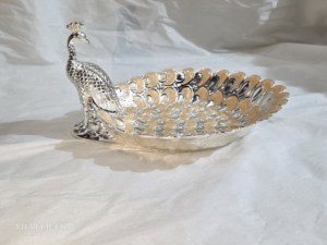 Luxury Silver Plated Peacock Shaped Decorative Metal Fruit Bowl Enamel Craft Serving <b>Tray</b> <b>Basket</b> Premium Wedding Return Gift - Product Image 2