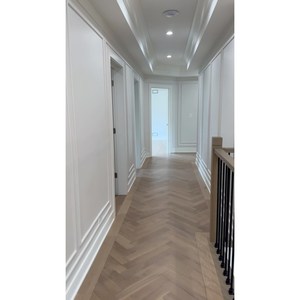 Parquet en chêne blanc contrecollé à chevrons, 2 couches, système de pose clipsable T&G, qualité AB, norme CARB P2, certifié JAS Vietnam - Product Image 2