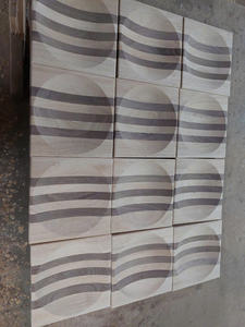 Planche de cuisine artisanale en hêtre allemand, design moderne, écologique, sur mesure, ronde et concave, avec support technique en ligne - Product Image 2