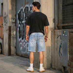 Short en jean délavé personnalisé, style vintage tendance, pour l'été, streetwear et tenue décontractée, unisexe. - Product Image 6