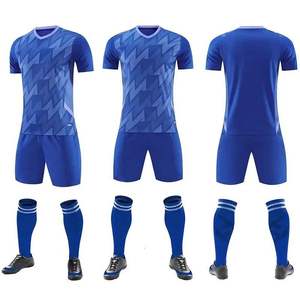 Maillots de football de sublimation haute qualité en tissu mesh respirant, designs personnalisés, kits de football unisexes légers à manches courtes - Product Image 3