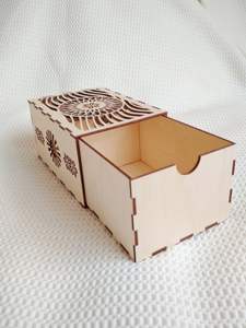 Caja de Almacenamiento de Joyas Octogonal de Madera Cortada con Láser, Organizador Decorativo Hueco con Diseño Floral, Caja de Regalo de Madera Contrachapada con Tapa para Decoración del Hogar - Product Image 3