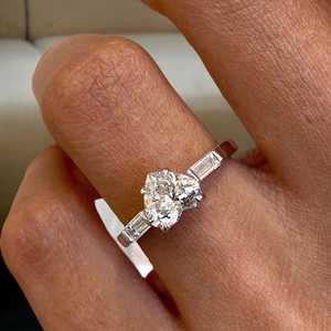 Romantic Lab Grown 1.02CT Heart Cut Diamond Three Stone <b>Ring</b> with 14K White Gold For Women's For Engagement Proposal For Lovers - Product Image 1