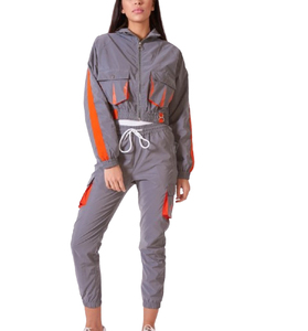 Ensemble de survêtement coupe-vent de qualité supérieure avec logo personnalisé et passepoil, pour femme, vente en gros, col montant décontracté, fermeture éclair intégrale, prix d'usine - Product Image 1