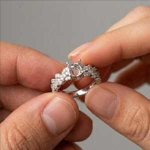 HongKong Custom Fine Jewelry 18k Solid White Gold Classic Real Diamond Solitaire Semi Mount Engagement Wedding Rings Women - Product Image 1