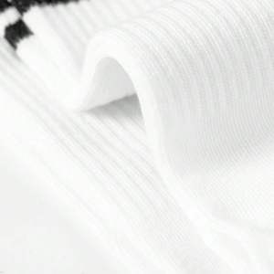 Service OEM, logo personnalisé, chaussettes de sport fines en tissu éponge sublimé, chaussettes de compression côtelées antidérapantes en coton/spandex, chaussettes jusqu'au genou - Product Image 3