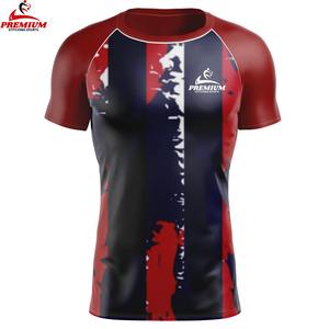 Camiseta de compresión de manga larga para hombre, cuello alto, ajuste muscular, color liso, para entrenamiento, gimnasio, fitness y deportes - Product Image 1