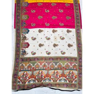Sari en soie imprimé très demandé, design classique pour tenue traditionnelle, mariage, fête, séchage rapide, meilleur prix - Product Image 2