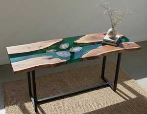 Table console rectangulaire en bois massif époxy émeraude, faite à la main, avec bord naturel, table d'appoint moderne pour entrée, pièce maîtresse - Product Image 4