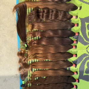 Lots de Cheveux Humains Naturels Bruns, Teinture Blond Platine 613, Haute Résistance, Usage Professionnel, Légers, Écologiques, Conditionnement en Gros - Product Image 1