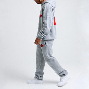 Ensemble survêtement homme gris à capuche avec patchs cœurs rouges, coupe décontractée, manches longues, pour l'automne - Product Image 4