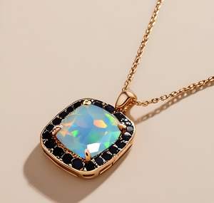 Collar con Colgante de Ópalo Halo, Plata de Ley 925, Chapado en Oro de 14K, con Acento de Espinela Negra, Joyería para Mujer - Product Image 4