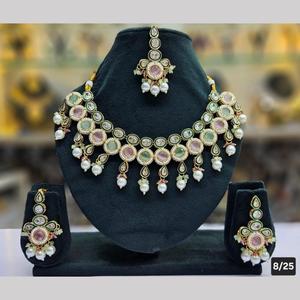 Ensemble de bijoux fins plaqués or avec pierres en cristal et collier de perles |   Ensemble de bijoux élégants pour mariage et soirée pour femmes et filles - Product Image 1
