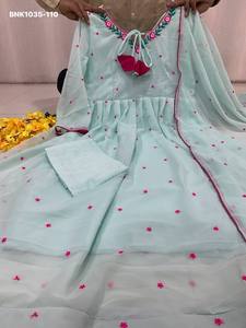 Conjunto de Kurti-Pantalón y Dupatta Anarkali de Georgette Sintética de Alta Calidad con Bordado, Última Moda, a Precio de Mayoreo, Ropa Étnica - Product Image 5