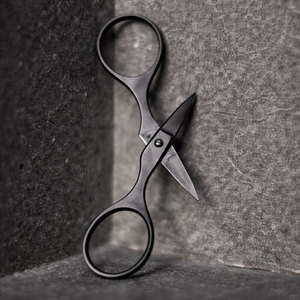 กรรไกรปักผ้าขนาดเล็ก Baby Bow ปลายแหลมทำจากสแตนเลส สำหรับงานฝีมือ ตัดเย็บเสื้อผ้า และงานเย็บปักถักร้อย - Product Image 3