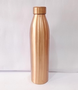 Botella de Agua de Cobre Puro con Diseño Floral, Frasco de Cobre sin Juntas, Reutilizable, Minimalista para Viajes - Product Image 5