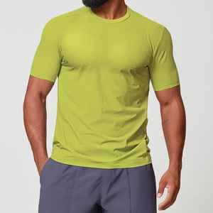 T-shirt de sport tendance, idéal pour la course à pied et la gym, best-seller, fabriqué au Pakistan, avec étiquette personnalisée. - Product Image 4