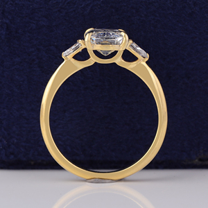 Bague de fiançailles en diamant de laboratoire Ashoka de 2 carats, taille croisée, or massif 14 carats, trois pierres, bijoux de luxe pour mariage et fête - Product Image 5