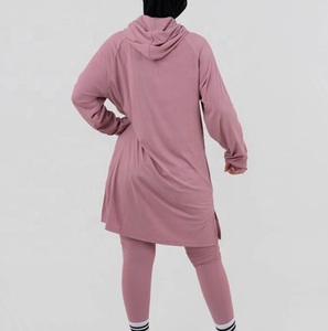 Survêtement à capuche tricoté pour l'hiver et l'automne, grande taille, coupe allongée, pour l'extérieur, modeste, en tissu respirant, vente en gros, OEM, faible MOQ - Product Image 3