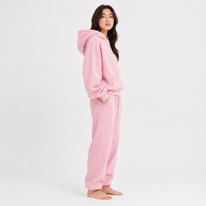 Women <b>Pink</b> Oversize <b>Tracksuit</b> Full Length Loose Fit Cotton Sweatshirt And Pants Set With Side Pockets And Drawstring Closure - Product Image 4