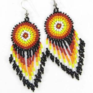 Pendientes de cuentas de vidrio llamativas para un look moderno que crea una impresión impactante con una artesanía detallada - Product Image 4