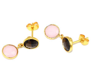 Pendientes colgantes de latón chapado en oro de 18 quilates con diseño llamativo, calcedonia rosa de corte verificado, cuarzo ahumado, cuarzo hidro y formas elegantes - Product Image 3