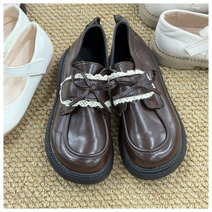 Chaussures Mary Jane coréennes populaires en gros pour enfants, chaussures d'école en stock, livraison aléatoire de chaussures de princesse pour enfants assorties - Product Image 2