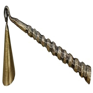 Éteignoir à bougie en métal forgé à la main - Extincteur à bougie artisanal en fer forgé avec un look classique et une finition dorée antique - Product Image 2
