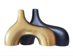 Vase de table minimaliste en laiton à texture raffinée avec design perforé, finition dorée faite à la main - Product Image 6
