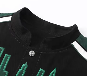 Chaqueta Bomber de Invierno para Niños, Estilo Urbano, de Algodón, con Parches Bordados Personalizados y Apliques Gráficos - Product Image 2