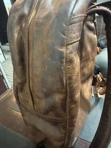 Sac à dos vintage en cuir marron pour ordinateur portable, unisexe, avec double poignée, fermeture éclair, boucle, étiquette et plusieurs compartiments, idéal comme bagage cabine - Product Image 2