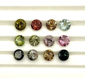 Turmalina natural multicolor de corte redondo, piedra preciosa de 6 mm, turmalina facetada para la fabricación de joyas, certificada por IGI. - Product Image 3