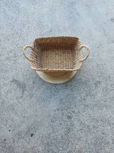 Panier de rangement rectangulaire moderne, artisanal, écologique et durable, en jacinthe d'eau 100% naturelle avec poignées torsadées, vente en gros - Product Image 4