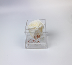 Vente en gros Mini boîte à bijoux en acrylique simple plat en promotion avec <span class=keywords><strong>logo</strong></span> imprimé carré Fabriqué en Chine Boîte à rose éternelle en <span class=keywords><strong>plexiglas</strong></span> - Product Image 4
