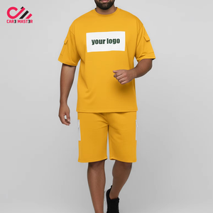 ชุดกีฬาลำลองฤดูร้อนสำหรับผู้ชาย พิมพ์ลายคุณภาพสูง ผ้าฝ้าย 100% เสื้อแขนสั้นน้ำหนักเบาและกางเกงขาสั้น ดีไซน์โลโก้ - Product Image 1