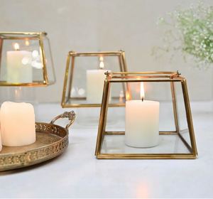 The <b>lantern</b> comes with a sturdy metal handle on top that not only allows you to carry it around easily but also - Product Image 1