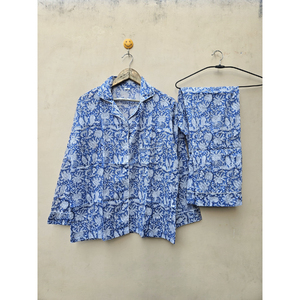 Conjunto de pijama de algodón con estampado floral blanco y azul bohemio, traje de noche ODM de verano, estilo cómodo, suave y duradero - Product Image 5
