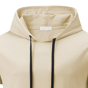 T-shirt à capuche personnalisé à manches courtes avec ourlet incurvé pour homme – Respirant, décontracté, streetwear - Product Image 3