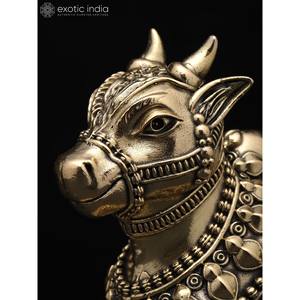 Petite statue en laiton de Nandi-Vahana du seigneur Shiva Sculpture superfine - Product Image 1