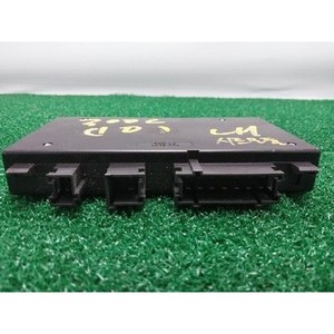 300 ECU y Módulos de Computación Usados 05028645AA - Product Image 4