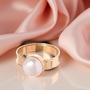 Elegante anillo de piedras preciosas de oro unisex de 14K con perla natural de alta calidad, compromiso de boda perfecto o regalo de aniversario para hombres - Product Image 1