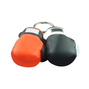 Llavero de Cuero con Logotipo Personalizado al por Mayor, Llavero de Alta Calidad con Diseño de Guantes de Boxeo, Color Personalizado - Product Image 2
