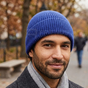 Gorros Urbanos de Tela Suave, Ajuste Relajado, Ideales para Clima Frío, Viajes y Atuendos Casuales - Product Image 2