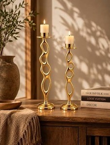Decoración para Cena Romántica, Juego de Portavelas de Metal Dorado, Adorno Decorativo para el Hogar, Diseño Minimalista, Decoración de Mesa de Estilo Moderno - Product Image 1