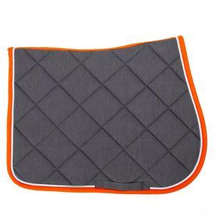 Tapis de selle carré sensible personnalisé pour le dressage et le saut anglais pour chevaux – Équipement d'équitation - Product Image 1