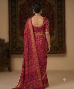 Traditional Indian MYSORE CREPE <b>Saree</b> Women <b>Red</b> With Zari Border Floor Length Regular Fit All Seasons - Product Image 3