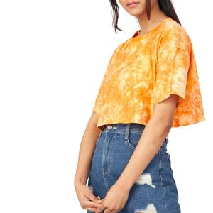 T-shirt court à col rond tie-dye pour femme, manches courtes, décontracté, en coton, broderie machine, personnalisé, OEM, vente en gros - Product Image 1