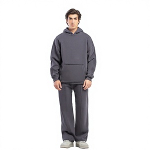 Conjunto Deportivo Premium para Hombre, Cómodo y Transpirable, para Gimnasio, Running, Entrenamiento y Uso Diario, Estilo Casual de Alto Rendimiento - Product Image 1