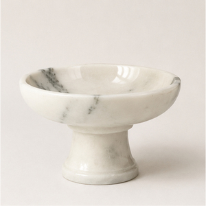 Bol sur piédestal en marbre blanc, bol à fruits en pierre artisanal, centre de table décoratif sur pied pour la décoration du salon et de la salle à manger - Product Image 1