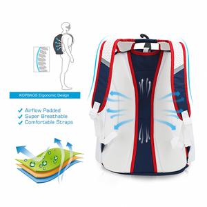 Mochila de Béisbol Impermeable Lamatex Sports LS-1016 Rojo Escarlata, Bolsa para Bate, Compartimento para Zapatos, Bolsa para Equipo de PVC y Poliéster 600D - Product Image 4